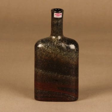 Nuutajärvi Puteli koristepullo, ruskea, punertava, suunnittelija Oiva Toikka,