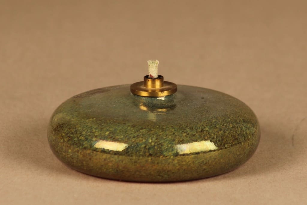 Nuutajärvi Vesuvius öljylyhty, Pro Arte, suunnittelija Oiva Toikka, Pro Arte