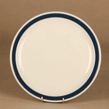 Arabia Ahti lautanen, 25.5 cm, suunnittelija Raija Uosikkinen, 25.5 cm, raitakoriste