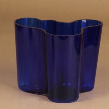 Iittala Aalto Collection maljakko, signeerattu, suunnittelija Alvar Aalto, signeerattu