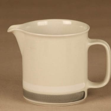 Arabia Salla pitcher 1 l designer Raija Uosikkinen