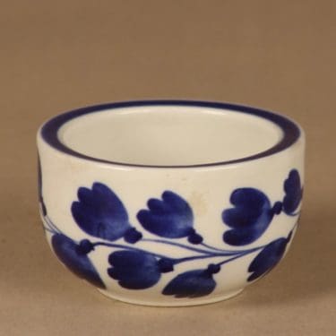 Arabia kulho, käsinmaalattu, suunnittelija Gunvor Olin-Grönqvist, käsinmaalattu, signeerattu