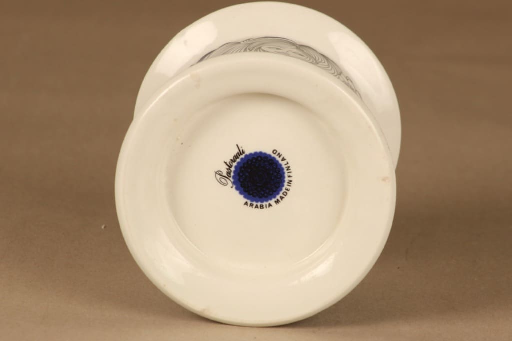 Arabia Pastoraali vase designer Esteri Tomula 2