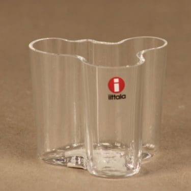 Iittala Aalto Collections maljakko, miniatyyri, suunnittelija Alvar Aalto, miniatyyri