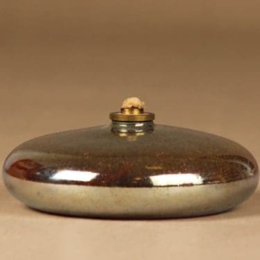 Nuutajärvi Vesuvius öljylyhty, signeerattu, suunnittelija Oiva Toikka, signeerattu, Pro Arte