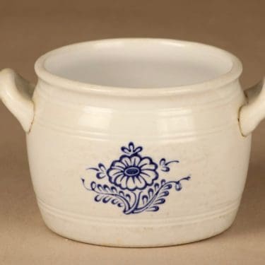 Arabia B  voipytty, sininen, suunnittelija ,