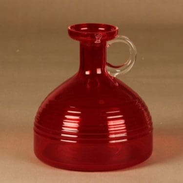 Riihimäen lasi Kleopatra maljakko, punainen, suunnittelija Tamara Aladin,