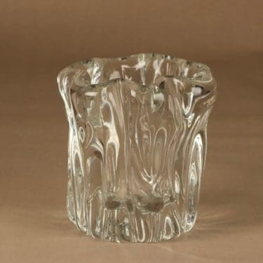 Iittala Kalvolan kanto maljakko, signeerattu, suunnittelija Tapio Wirkkala, signeerattu, numeroitu