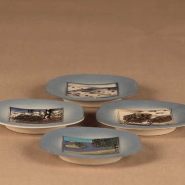 Arabia HLS seinälautaset, Vuodenajat, 4 kpl, suunnittelija Heljä Liukko-Sundström, Vuodenajat