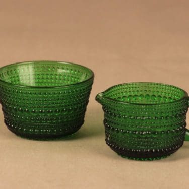 Nuutajärvi Kastehelmi sokerikko ja kermakko, vihreä, suunnittelija Oiva Toikka,