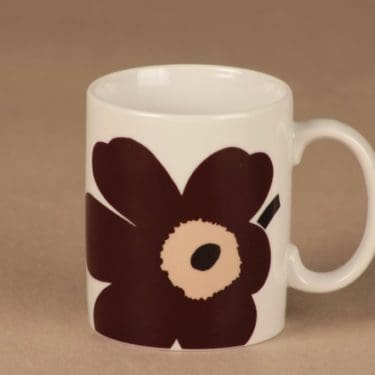 Marimekko Unikko muki, ruskea, suunnittelija Maija Isola,