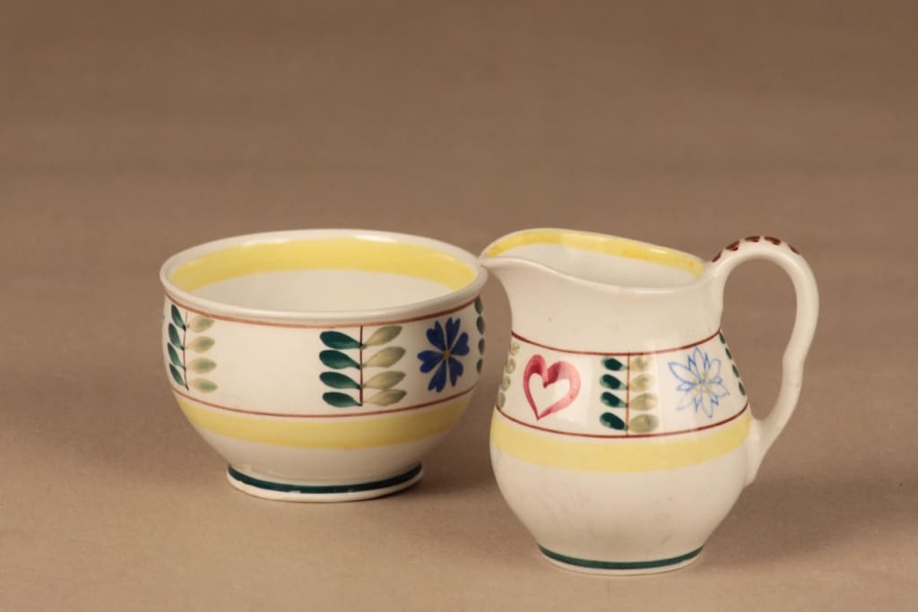 Arabia Pirtti sokerikko ja kermakko, käsinmaalattu, suunnittelija Svea Granlund, käsinmaalattu