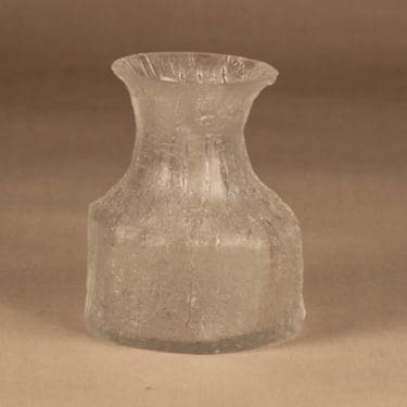 Iittala Finlandia maljakko, signeerattu, suunnittelija Timo Sarpaneva, signeerattu