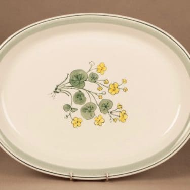 Arabia Suvi tarjoiluvati,, suunnittelija Raija Uosikkinen, , kukka