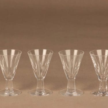 Nuutajärvi Inari snapsilasi, kirkas, 4 kpl, suunnittelija Saara Hopea,