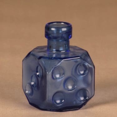 Riihimäen lasi Arpa on heitetty decorative bottle, blue designer Erkkitapio Siiroinen