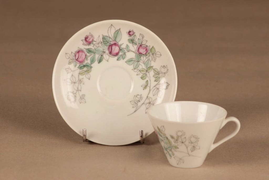 Arabia Rosalia coffee cup and plates(2), hand-painted designer Hilkka-Liisa Ahola 3