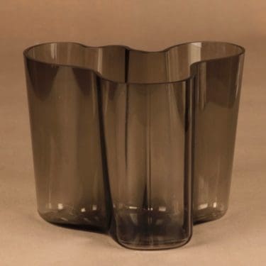 Iittala Aalto Collections maljakko, numeroitu, suunnittelija Alvar Aalto, numeroitu, signeerattu