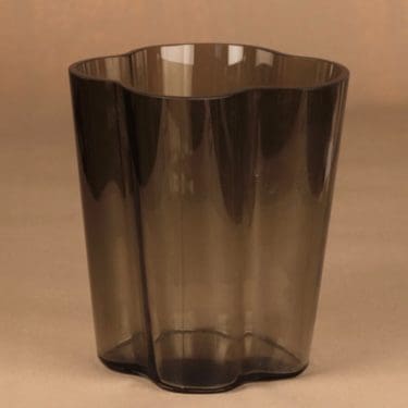 Iittala Aalto Collections maljakko, numeroitu, suunnittelija Alvar Aalto, numeroitu, signeerattu