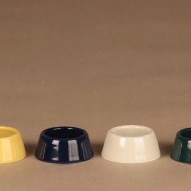 Arabia Kilta munarengas, eri värejä, 4 kpl, suunnittelija Kaj Franck,