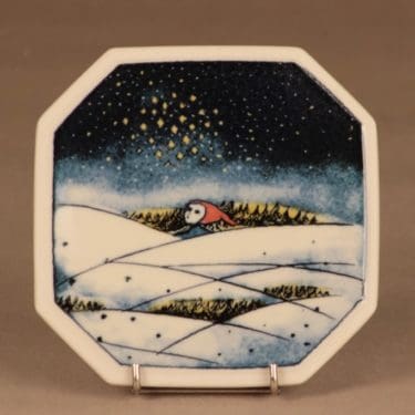 Arabia seinätaulu, Christmas, suunnittelija Heljä Liukko-Sundström, Christmas