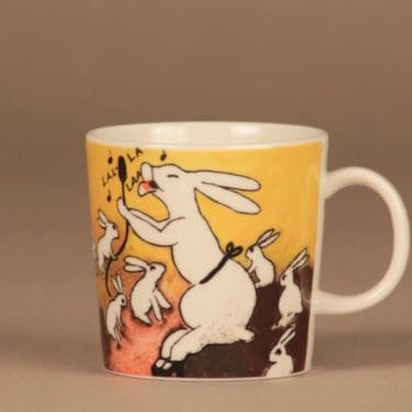 Arabia Teema pupumuki, Muusikkopuput, suunnittelija Heljä Liukko-Sundström, Muusikkopuput, pupu, jänis