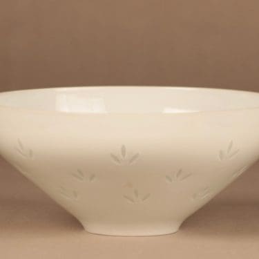 Arabia FK/6 rice porcelain bowl designer Friedl Holzer-Kjellberg