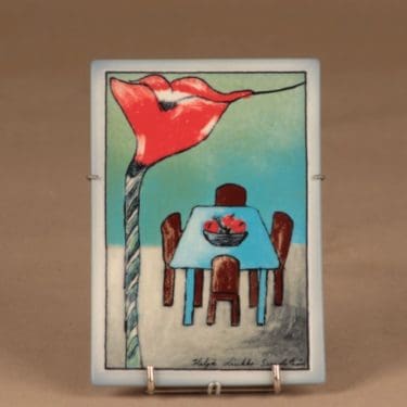 Arabia HLS seinälaatta, Uuteen kotiin, suunnittelija Heljä Liukko-Sundström, Uuteen kotiin