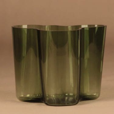 Arabia maljakko, signeerattu, numeroitu, suunnittelija Alvar Aalto, signeerattu, numeroitu