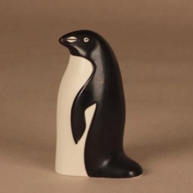 Arabia Pingviini, mustavalkoinen, suunnittelija Lillemor Mannerheim-Klingspor,