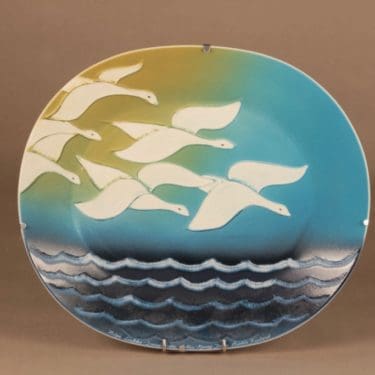 Arabia Kevät seinätaulu, signeerattu, numeroitu, suunnittelija Heljä Liukko-Sundström/Min-Kyung Jeong, signeerattu, numeroitu, uniikki, käsintehty