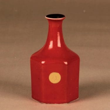 Kupittaan Savi kynttilänjalka, punainen, suunnittelija ,