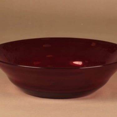 Nuutajärvi Pro Arte malja, numeroitu, suunnittelija Oiva Toikka, numeroitu, signeerattu