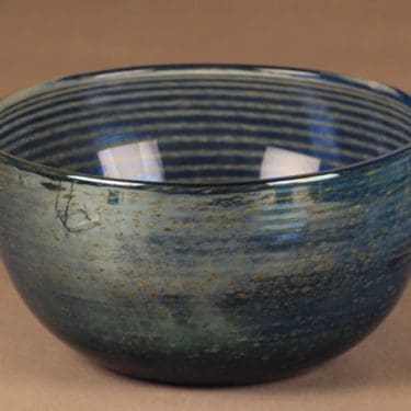 Nuutajärvi Pro Arte kulho, signeerattu, suunnittelija Oiva Toikka, signeerattu, tilaustyö