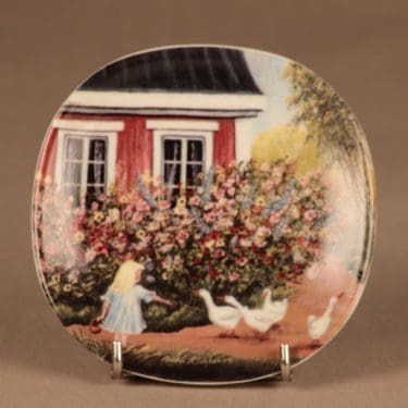 Arabia seinätaulu, Kotiseudun kevät, suunnittelija Anita Rantanen-Siemers, Kotiseudun kevät