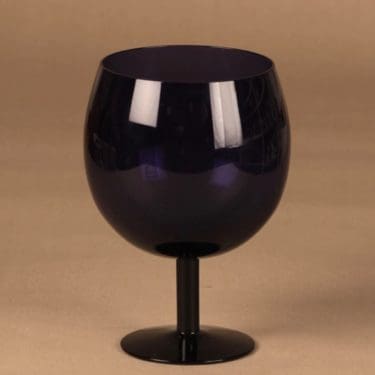 Nuutajärvi 1406 aromilasi, jalallinen, suunnittelija Saara Hopea, jalallinen, 100 cl