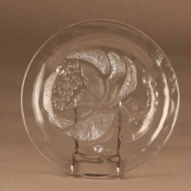 Nuutajärvi Pioni lautanen, 20.5, suunnittelija , 20.5