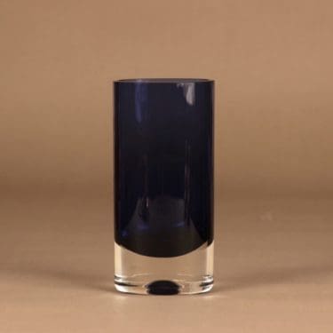 Nuutajärvi KF 295 vase, signed designer Kaj Franck