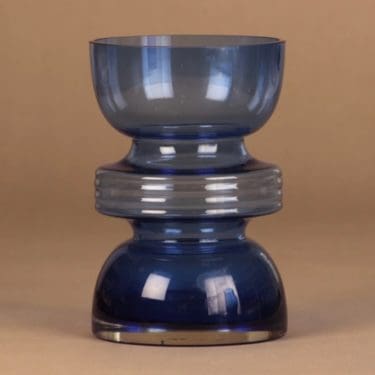 Riihimäen lasi Tiimalasi maljakko, sininen, suunnittelija Nanny Still,