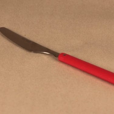 Hackman Hackminna veitsi, punainen, teräs, suunnittelija Ahti Majuri,