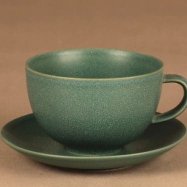 Arabia 24 h teekuppi, vihreä, suunnittelija Heikki Orvola,