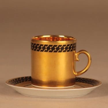 Arabia OC mokkakuppi, kulta, musta, suunnittelija ,