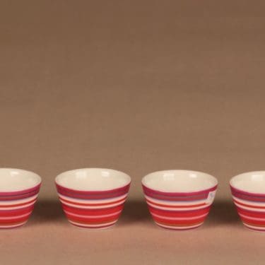 Iittala Origo munakuppi , tilaustyö, 4 kpl, suunnittelija Alfredo Häberli, tilaustyö, raitakoriste