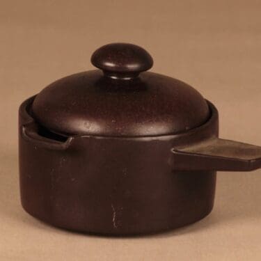 Arabia Liekki kastikekaadin, ruskea, suunnittelija Ulla Procope,