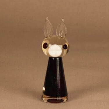 Kumela 4907 figuuri, Kissa, suunnittelija Armando Jacobino, Kissa, signeerattu