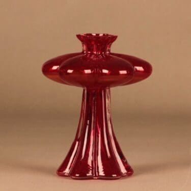 Riihimäen lasi Päivänkukka maljakko, punainen, suunnittelija Helena Tynell,