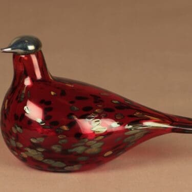 Nuutajärvi lintu , Rubiinilintu, suunnittelija Oiva Toikka, Rubiinilintu, signeerattu