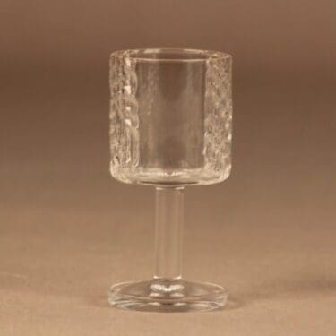 Riihimäen lasi Flindari snapsilasi, jalallinen, suunnittelija Nanny Still, jalallinen