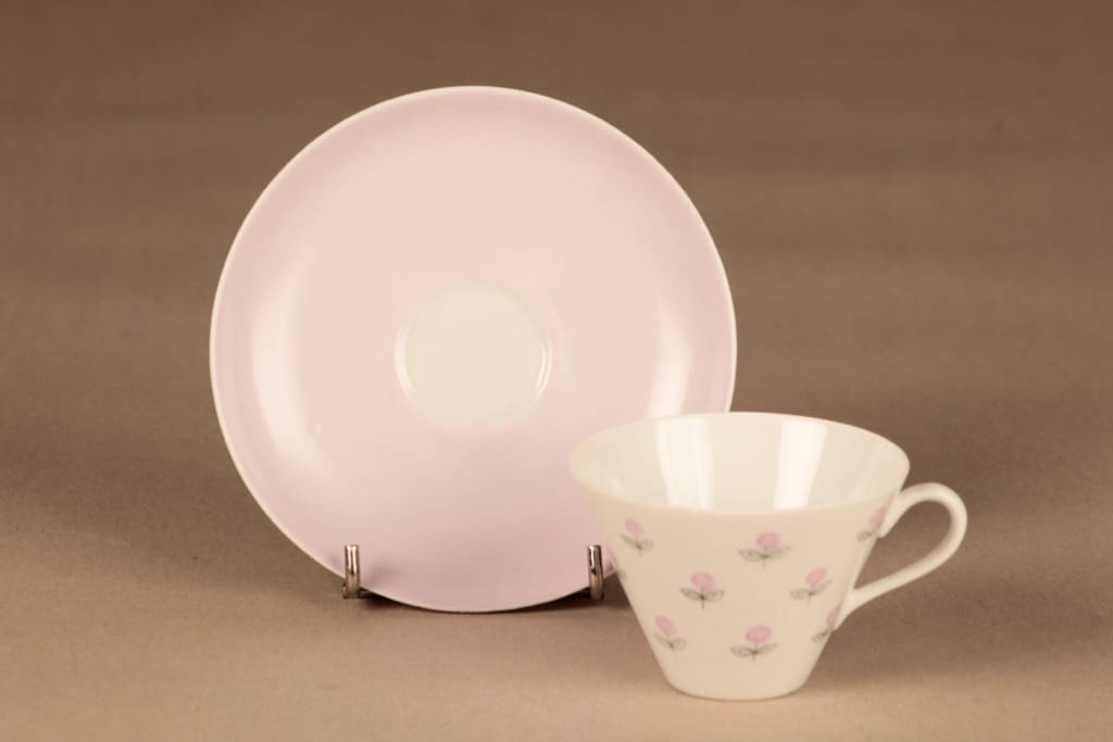 Arabia Monica coffee cup and plates(2), hand-painted designer Esteri Tomula 3