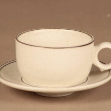 Arabia Birka kahvikuppi, suunnittelija Stig Lindberg,